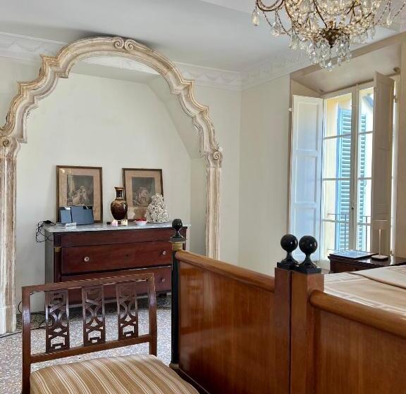 تختخواب و صبحانه Castiglione 27 Luxury Suite