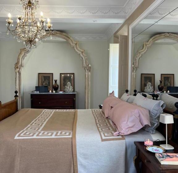 تختخواب و صبحانه Castiglione 27 Luxury Suite