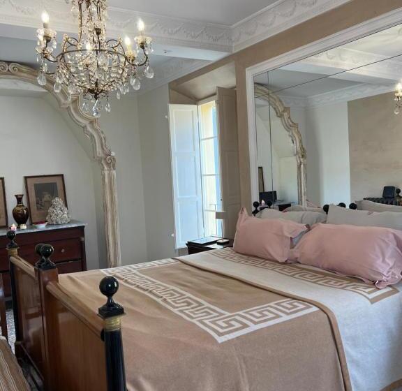 تختخواب و صبحانه Castiglione 27 Luxury Suite