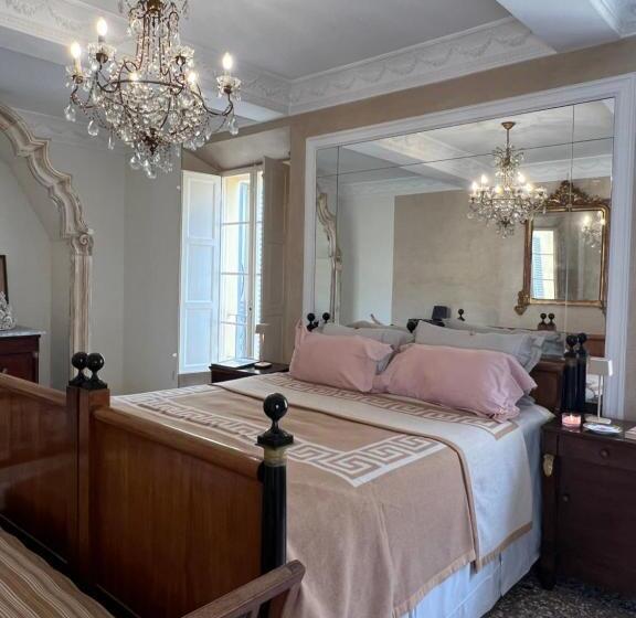 تختخواب و صبحانه Castiglione 27 Luxury Suite