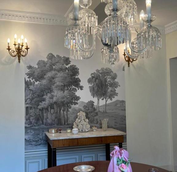 تختخواب و صبحانه Castiglione 27 Luxury Suite