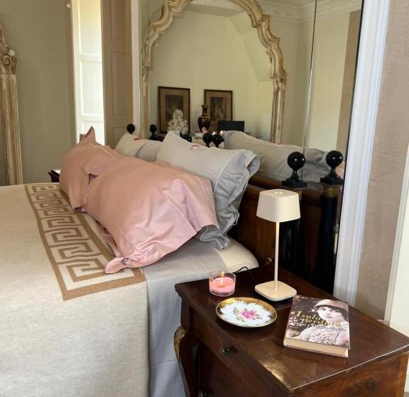تختخواب و صبحانه Castiglione 27 Luxury Suite