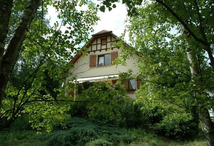 Bed and Breakfast Chambre Et Table D Hôtes Du Chant Des Sources