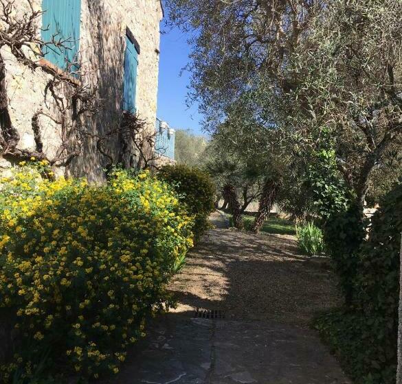 ベッドアンドブレックファースト Clos De La Gipiere