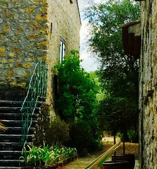 ベッドアンドブレックファースト Clos De La Gipiere