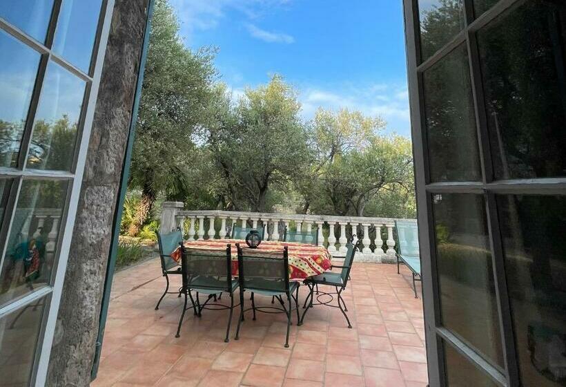 צימר Clos De La Gipiere