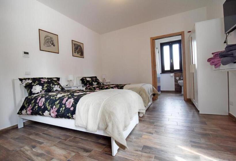 민박 Favetto Family Ranch