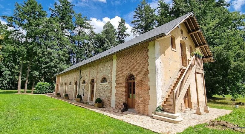 ベッドアンドブレックファースト Les Ecuries Du Château De Brumare