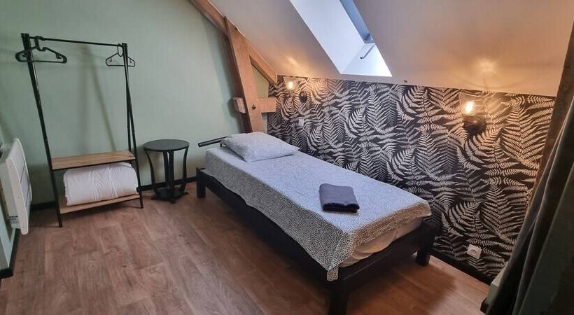 مبيت وإفطار Les Ecuries Du Château De Brumare