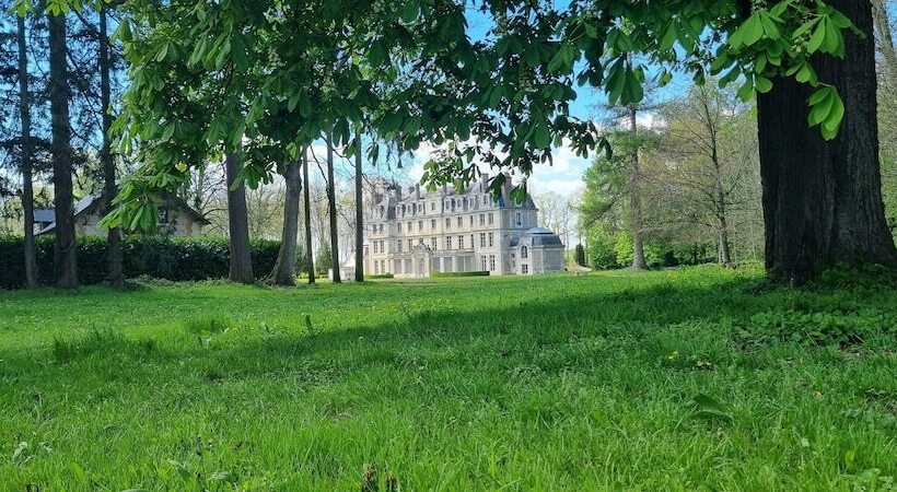 مبيت وإفطار Les Ecuries Du Château De Brumare