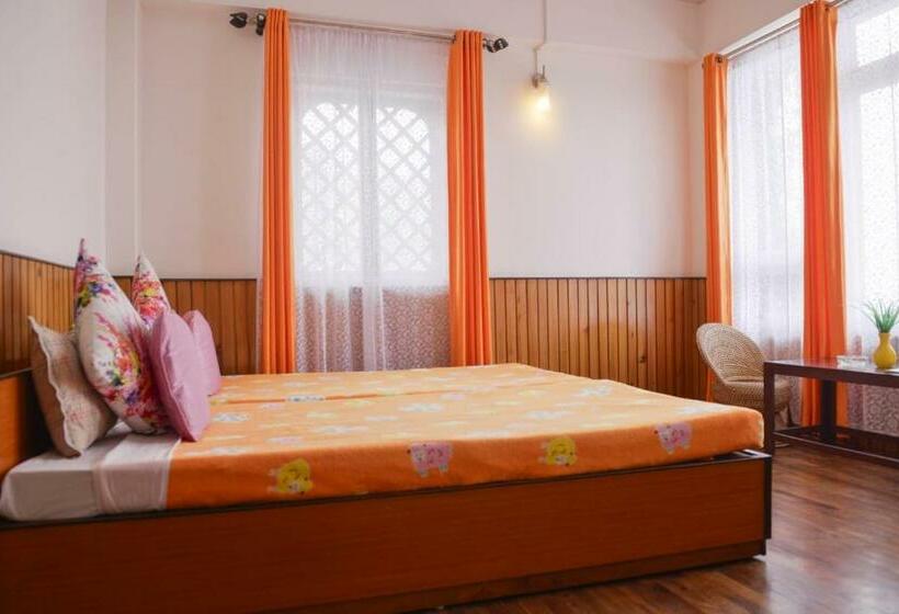 Ghonday Village Resort