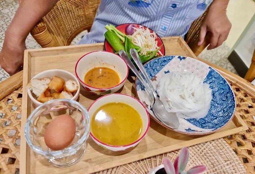 Hotell เซน บัลโคนี่ เฮ้าส์ ระนอง