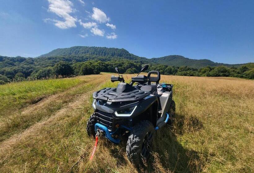 Отель Agropensiunea Pe Poderei