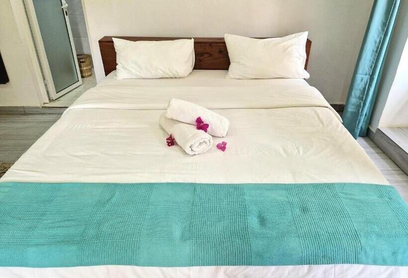 בית מלון כפרי Archipelago Waterfront