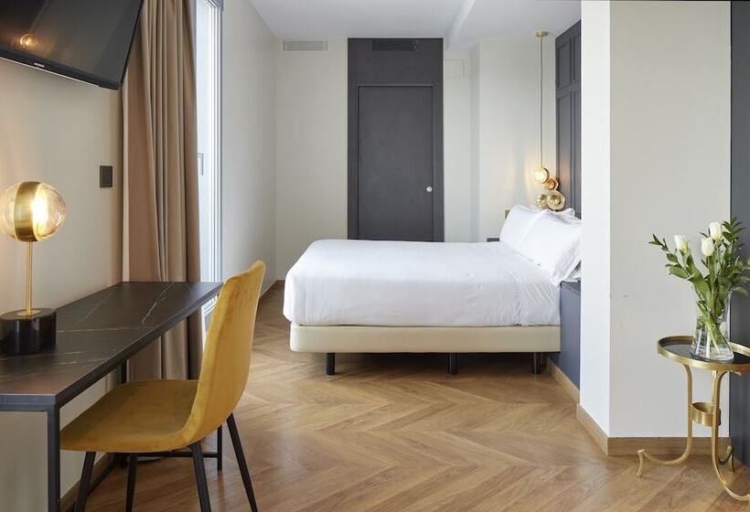 هتل Arrizul Catedral