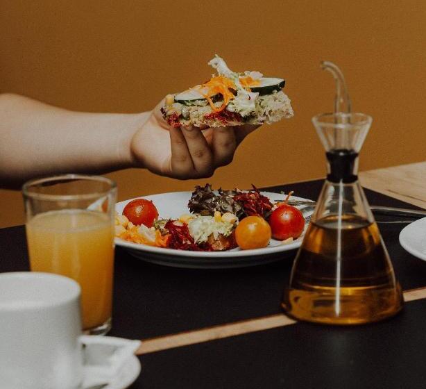 هتل Arrizul Catedral