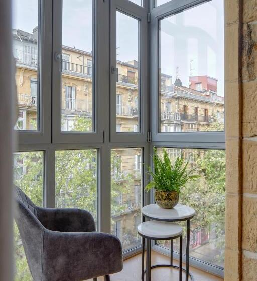 هتل Arrizul Catedral