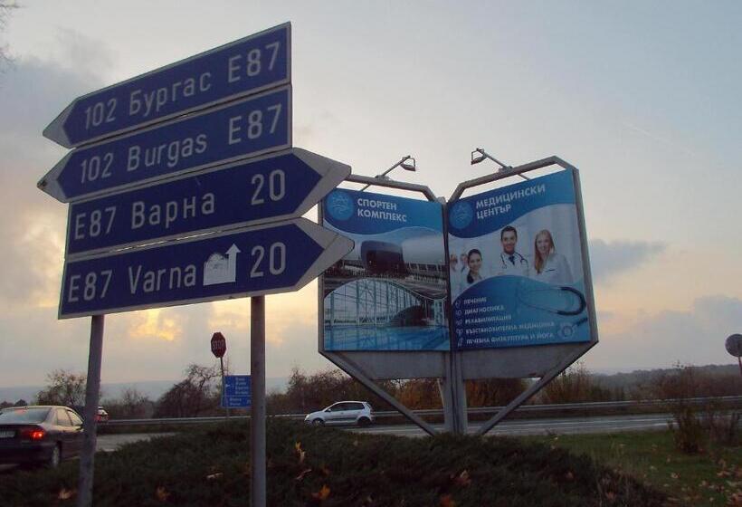 호텔 Bar & Guests Room Ela