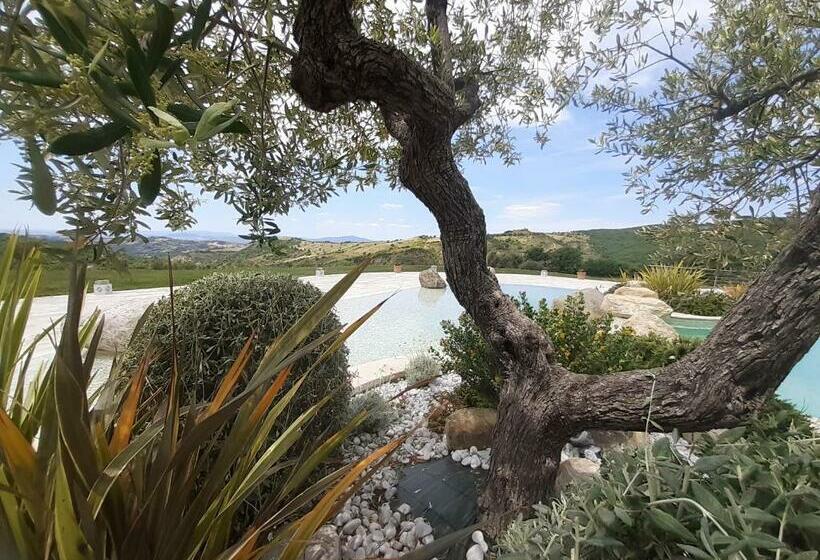 فندق Fattoria La Pieve