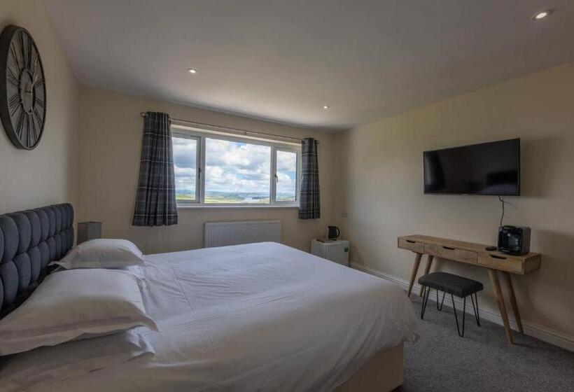 Отель Finnygook Inn