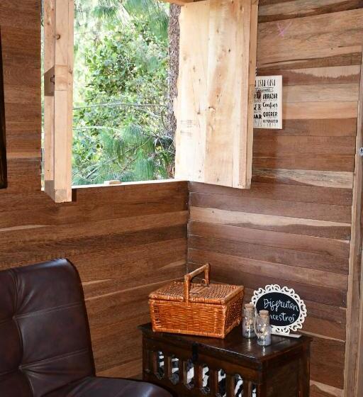 בית מלון כפרי Glamping Ancestros Ecoparque