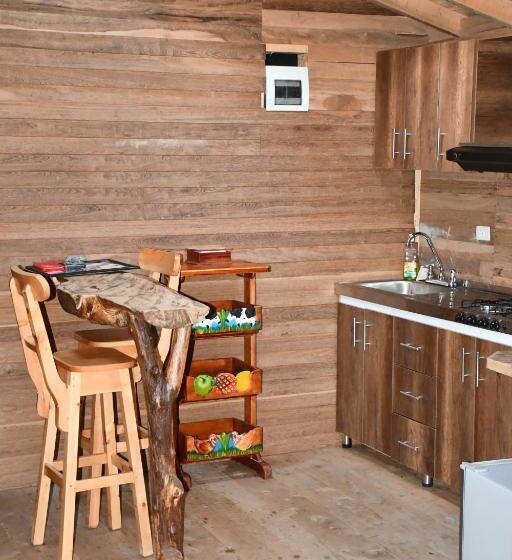 בית מלון כפרי Glamping Ancestros Ecoparque