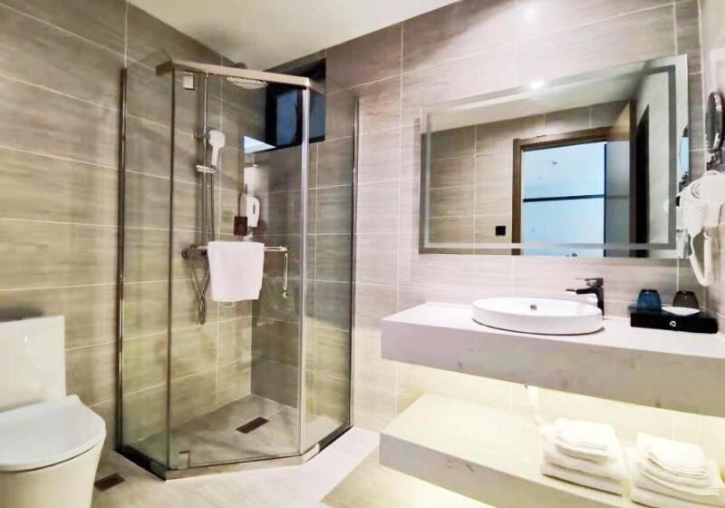 Отель Gya Taizhou Jingjiang City South Century Plaza