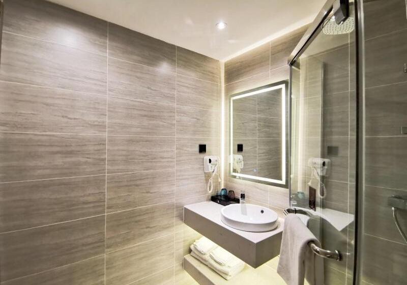 Отель Gya Taizhou Jingjiang City South Century Plaza