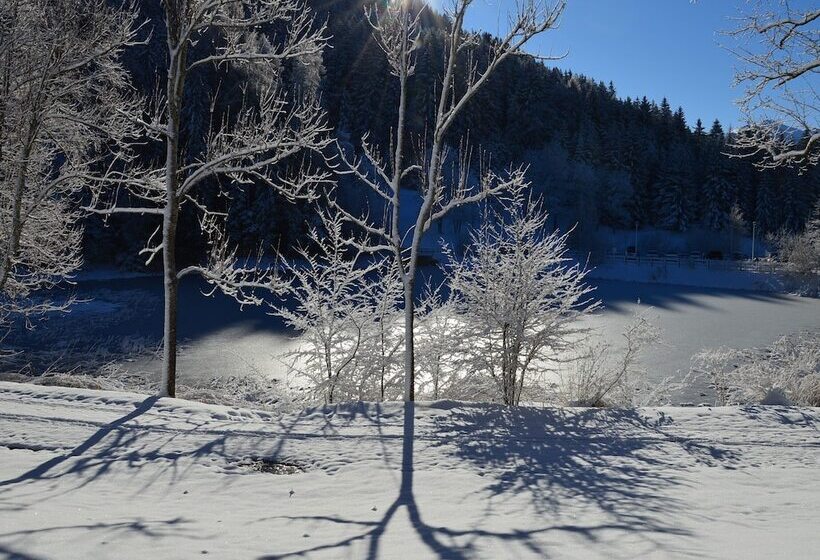 בית מלון כפרי St Michael Alpin Retreat