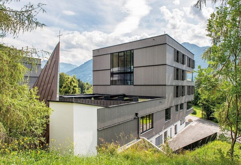 בית מלון כפרי St Michael Alpin Retreat