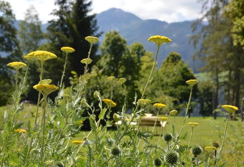 בית מלון כפרי St Michael Alpin Retreat