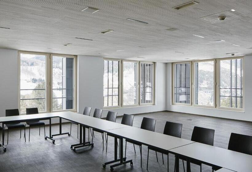 בית מלון כפרי St Michael Alpin Retreat