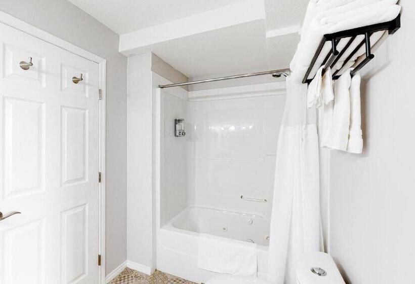 Отель Hilltop Hideaways