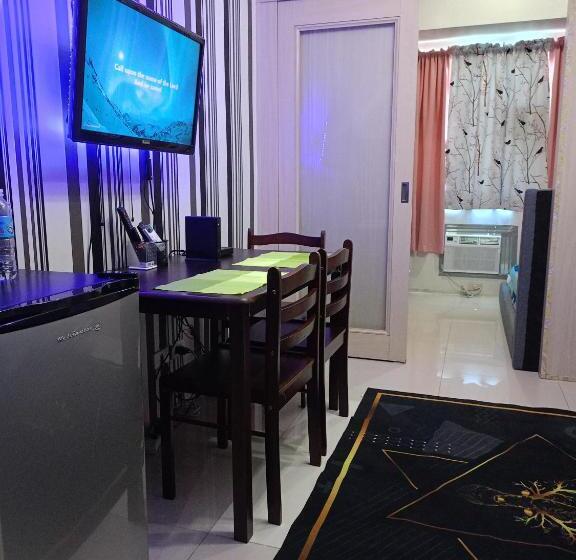 فندق King Of Kings At Sea Residences