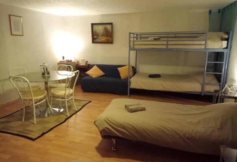 Отель La Baronnerie