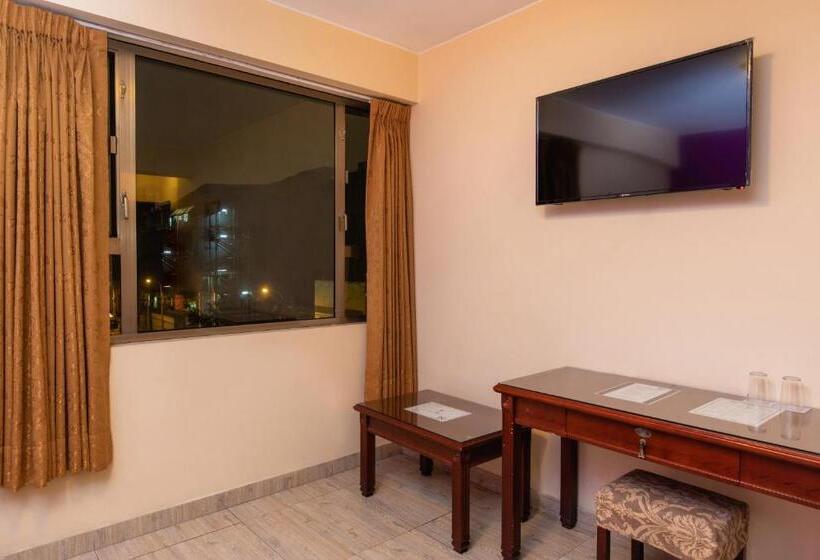 Отель La Primacía