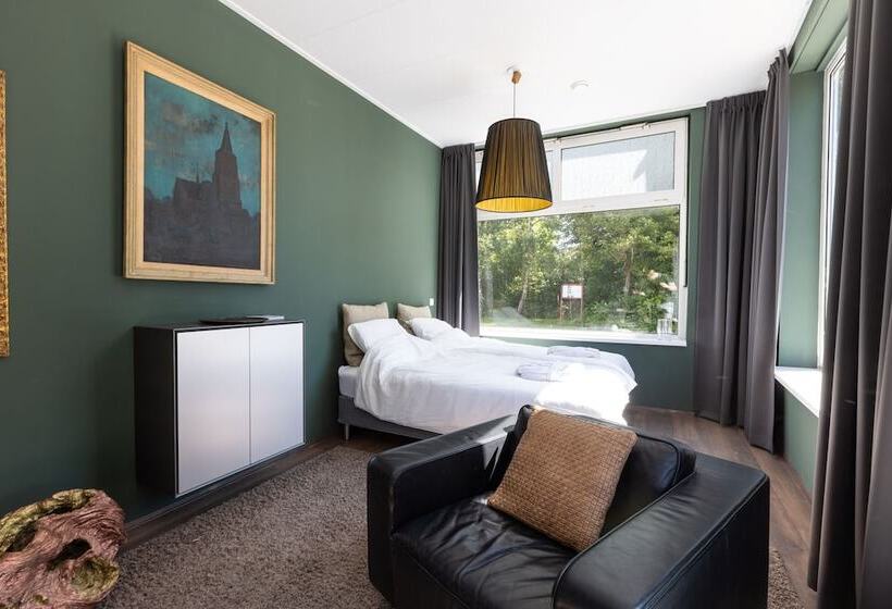 בית מלון כפרי Leeuwerik