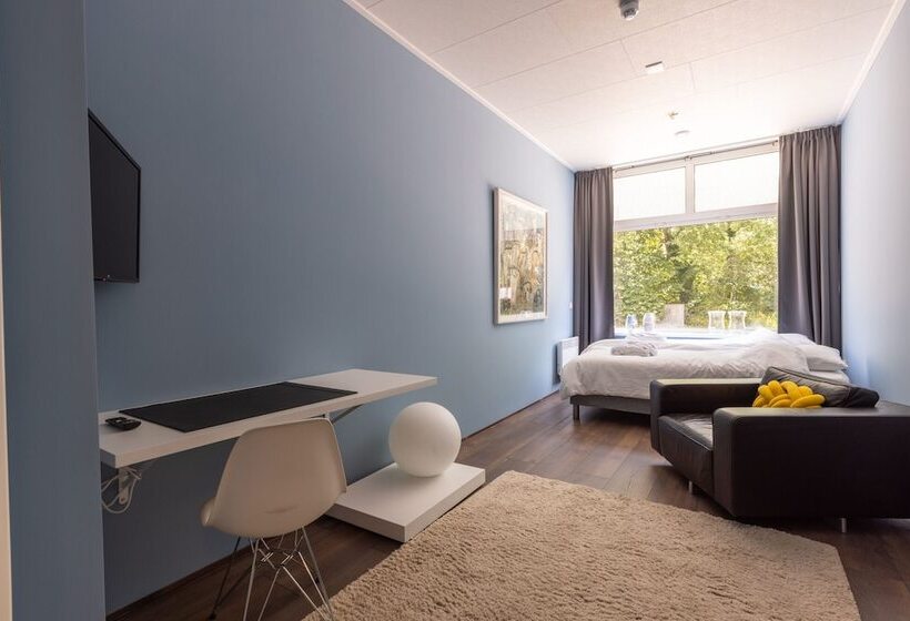 בית מלון כפרי Leeuwerik