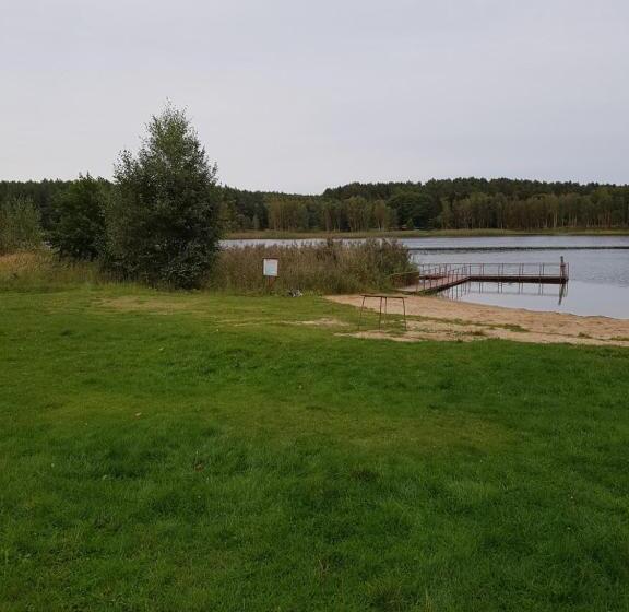 Отель Leśny Dworek Pokoje Nad Jeziorem