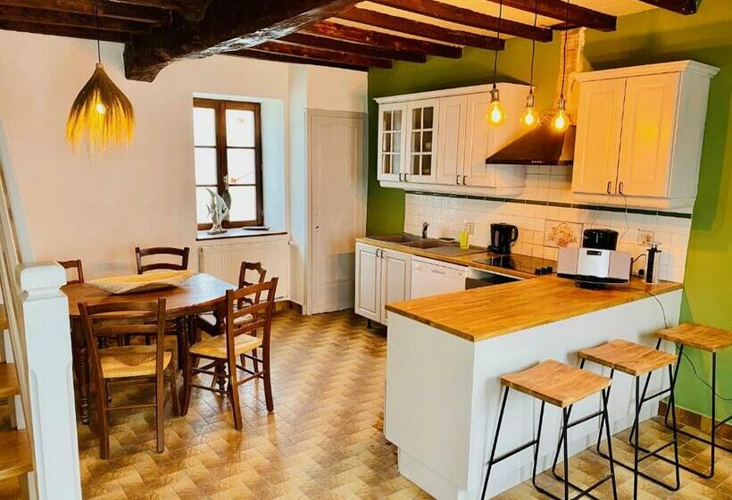 Отель Les Villas Du Domaine De Suzel