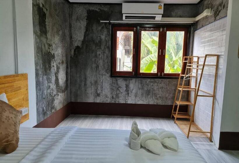 Hotel Mookboonchu Guesthouse ,kohmook Trang