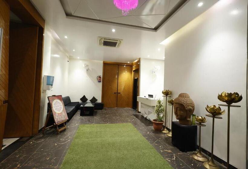 בית מלון כפרי Nakshatra Resort