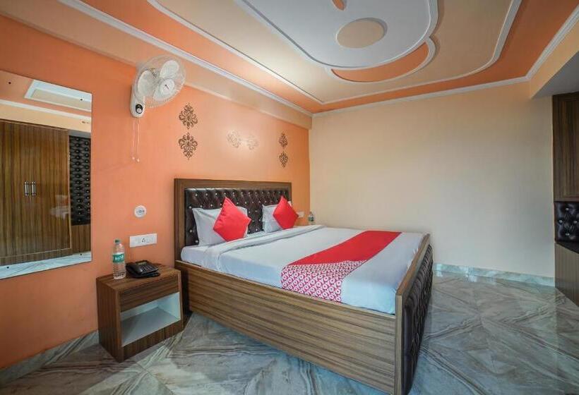 فندق Kailash View Inn