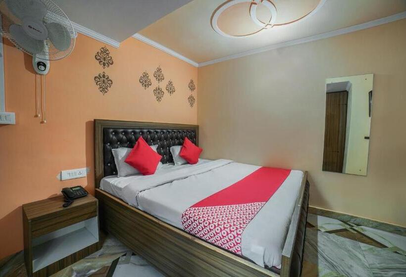 فندق Kailash View Inn