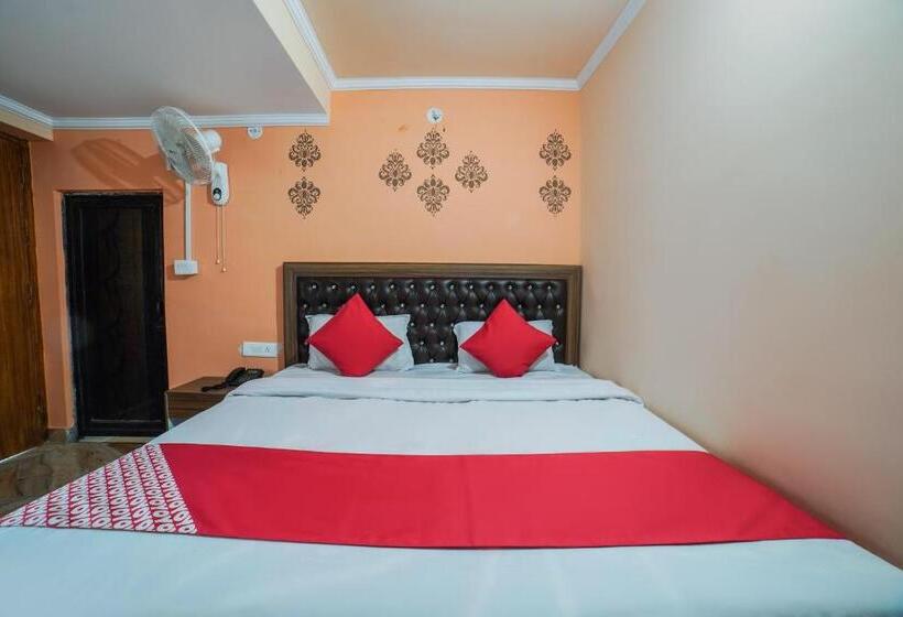 فندق Kailash View Inn