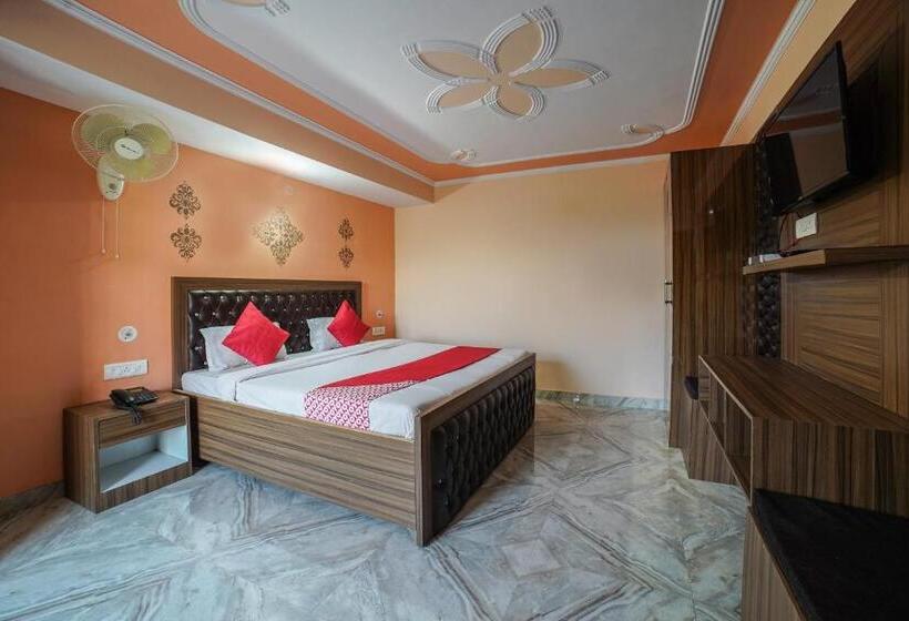 فندق Kailash View Inn