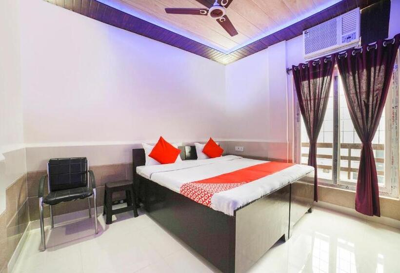 فندق Oyo 69125 Shri Krishna Guest House