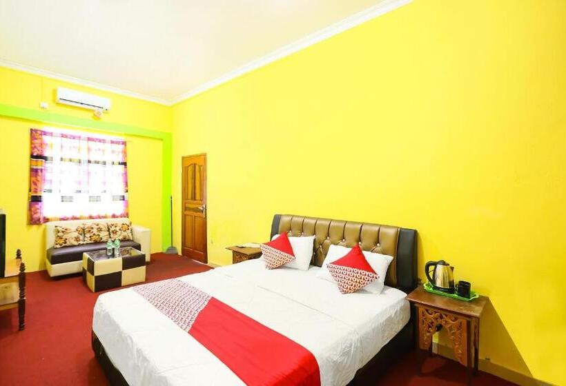 酒店 Oyo 91839 Penginapan Sulthan Penyengat Syariah