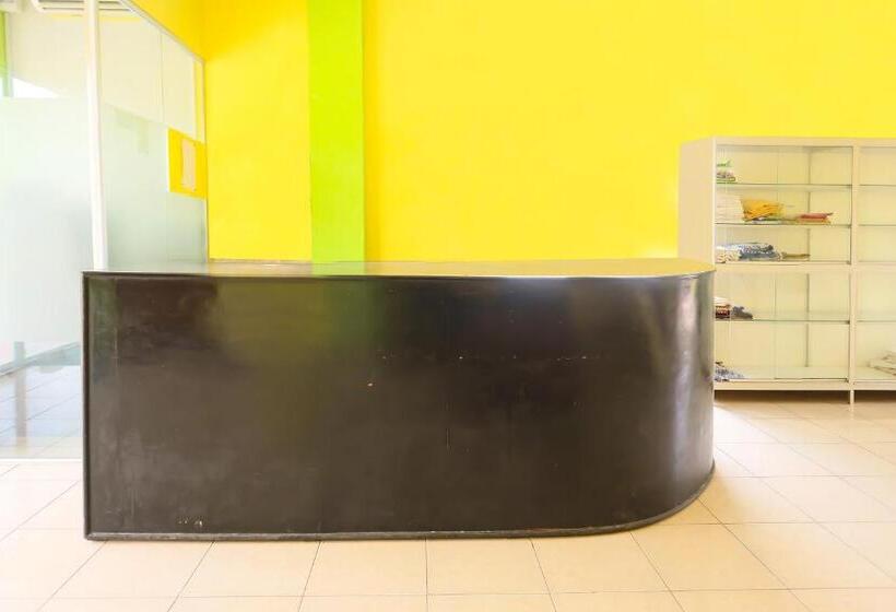 酒店 Oyo 91839 Penginapan Sulthan Penyengat Syariah