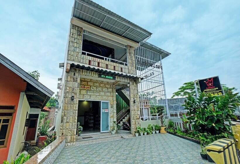 فندق Oyo 91857 Callista Homestay